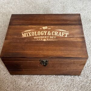 Mixology & Craft Whiskey Set
